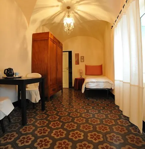 Erasmo Rooms&breakfast 3* Finale Ligure